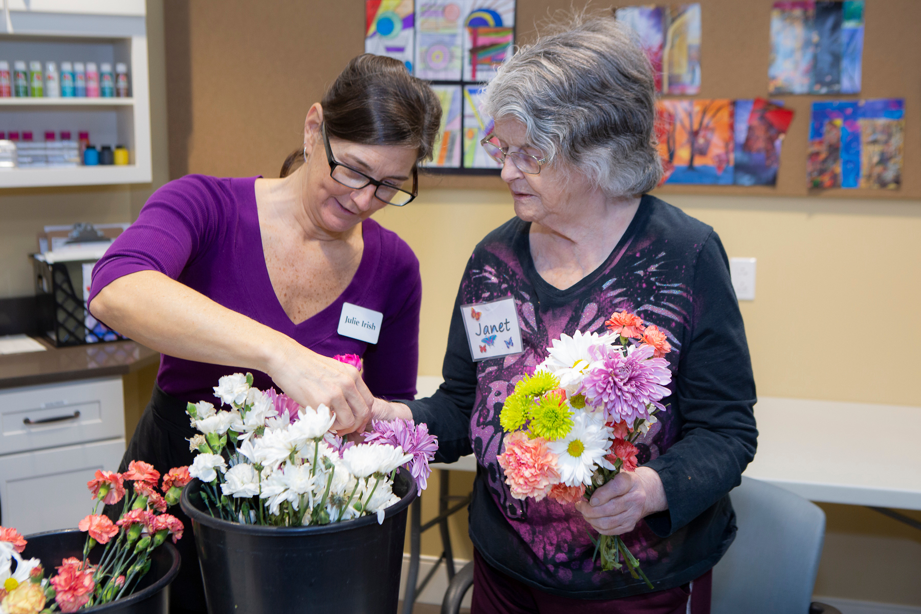 A Day at the Center – Mount Washington Valley Adult Day Center